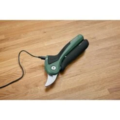 Bosch Akku-Gartenschere EasyPrune 2 Bosch Akku-Gartenschere EasyPrune -Gartengerätegeschäft 2610319 3058 04