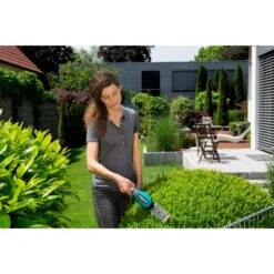 Gardena Akku-Gras- Und Strauchschere Set ClassicCut Li 7 Gardena Akku-Gras- Und Strauchschere Set ClassicCut Li -Gartengerätegeschäft 4078500042512 3050 8