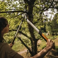 Fiskars Bypass-Getriebeastschere PowerGear LX98-L -Gartengerätegeschäft 6411501124906 4905 A 01