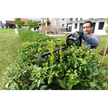 Bosch Akku-Heckenschere AHS 55-20 LI mit Akku 55 cm Schnittlänge Bosch Akku-Heckenschere AHS 55-20 LI Mit Akku 55 Cm Schnittlänge -Gartengerätegeschäft 644838 btp 06