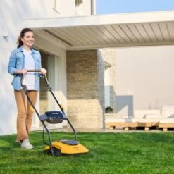 Stiga Akku-Luftkissenmäher Aero 132e Inkl. 2 Akkus & Doppelladegerät -Gartengerätegeschäft 7050164 A01