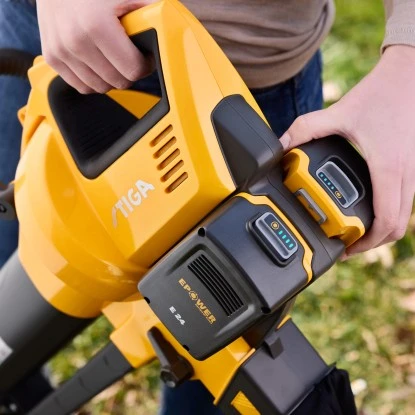 Stiga Akku-Laubsauger und -bläser VS 100e inkl. 2 Akkus & Doppelladegerät Stiga Akku-Laubsauger Und -bläser VS 100e Inkl. 2 Akkus & Doppelladegerät -Gartengerätegeschäft 7050743 A01