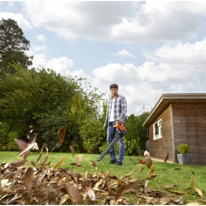 Black+Decker 3-in-1 Elektro-Laubsauger und Bläser BEBLV290 2.900 W Black & Decker Black+Decker 3-in-1 Elektro-Laubsauger Und Bläser BEBLV290 2.900 W -Gartengerätegeschäft 947394 2012 7